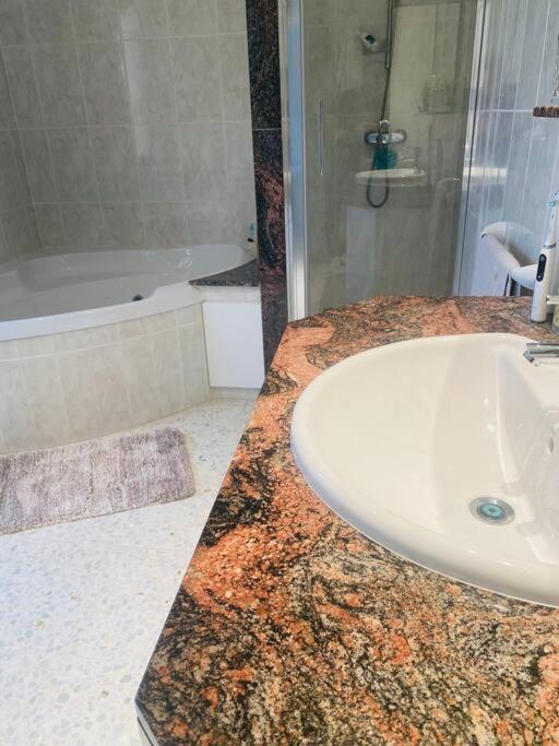 Impresionante Villa Con Piscina - Oliva Nova מראה חיצוני תמונה